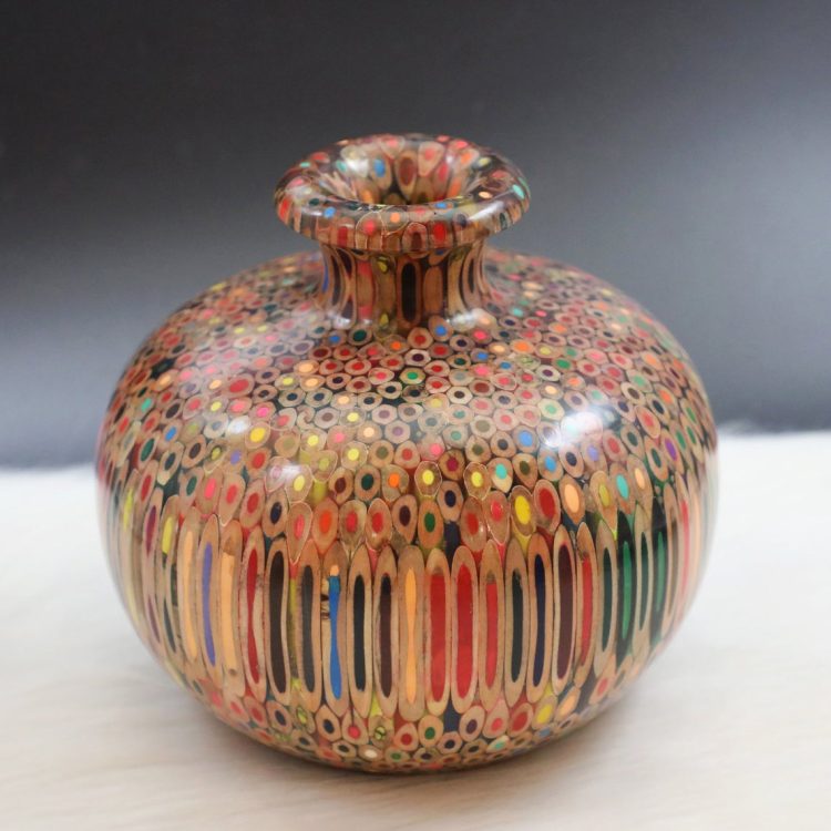 Bình Hoa Trang Trí Bút Chì Màu Hạ Vũ - Image 5